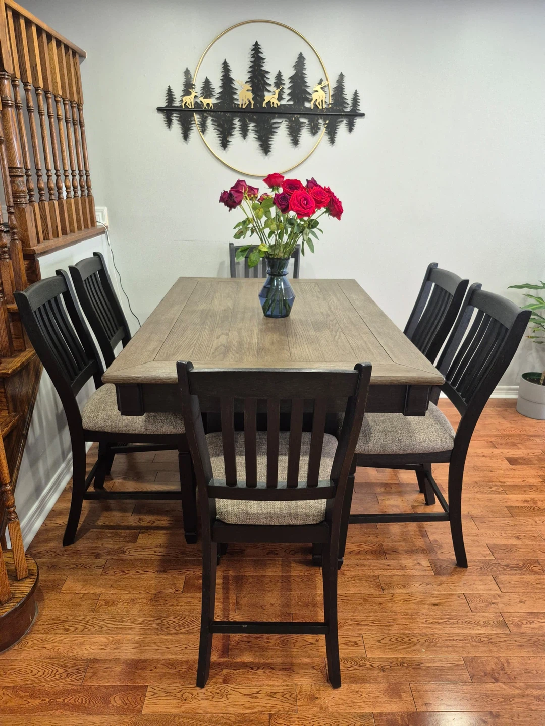 Dining Table and 6 Chairs Set - photo 2