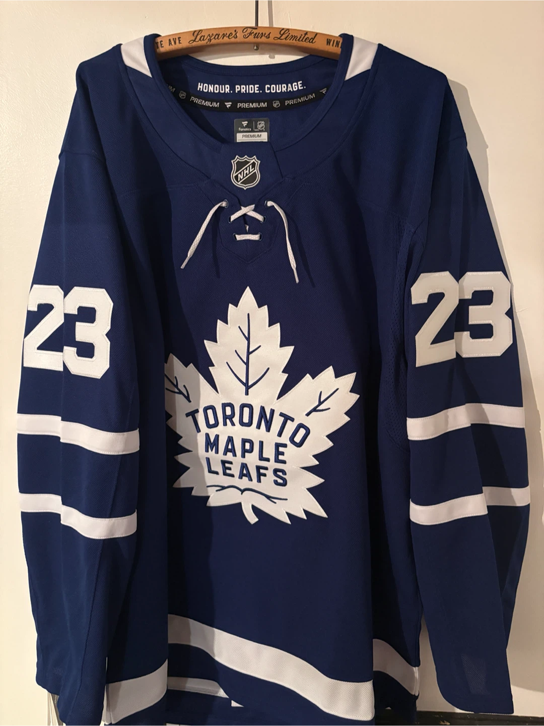 Toronto Maple Leafs Knies Jersey - Size 60