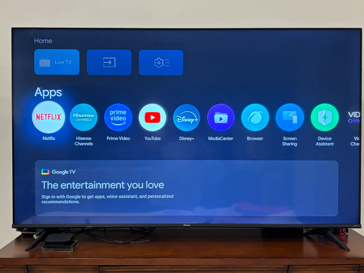 Hisense 65" UHD 4K Google TV - photo 2