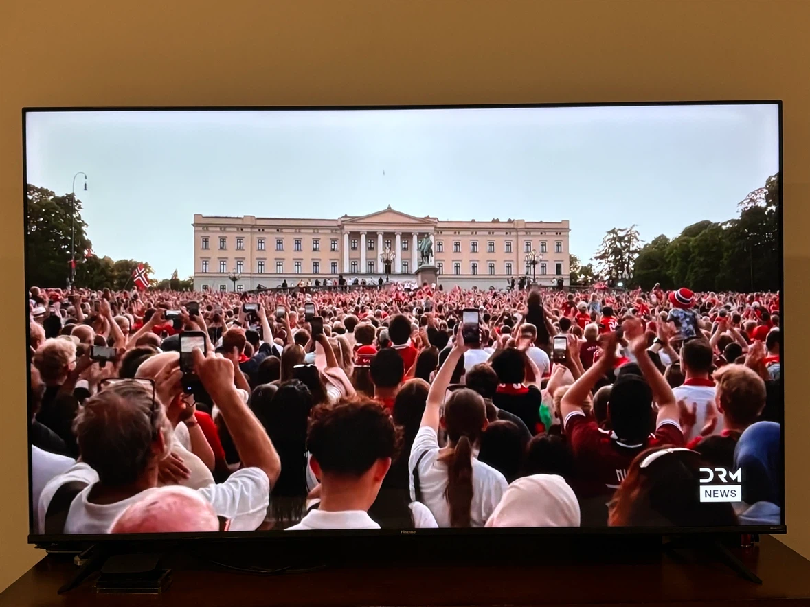Hisense 65" UHD 4K Google TV - photo 5