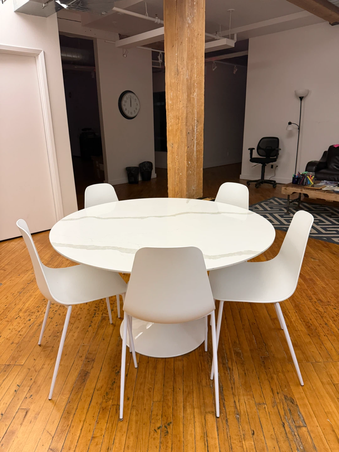Tulip table round - Carrara - photo 5