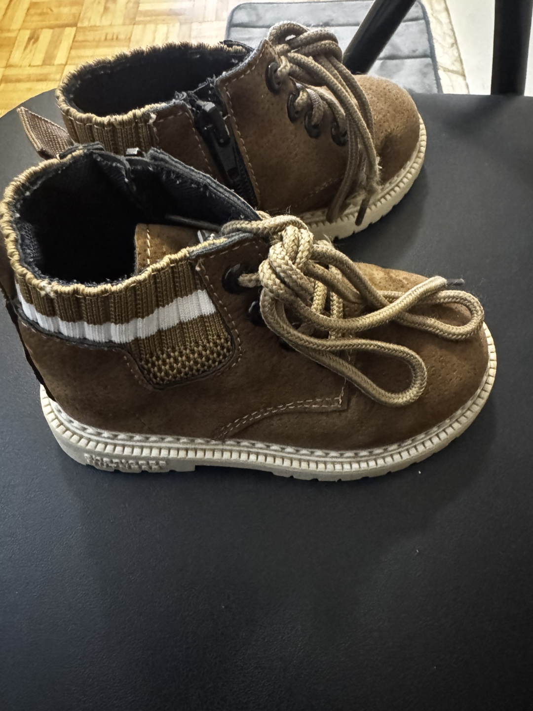 Brown Suede Boots with Zipper size 7.5 - photo 2