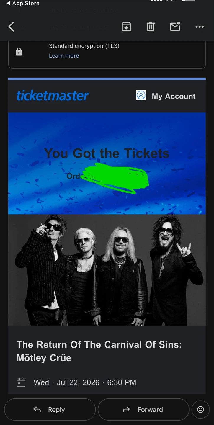 2 Motley Crue concert tickets !!!! Toronto
