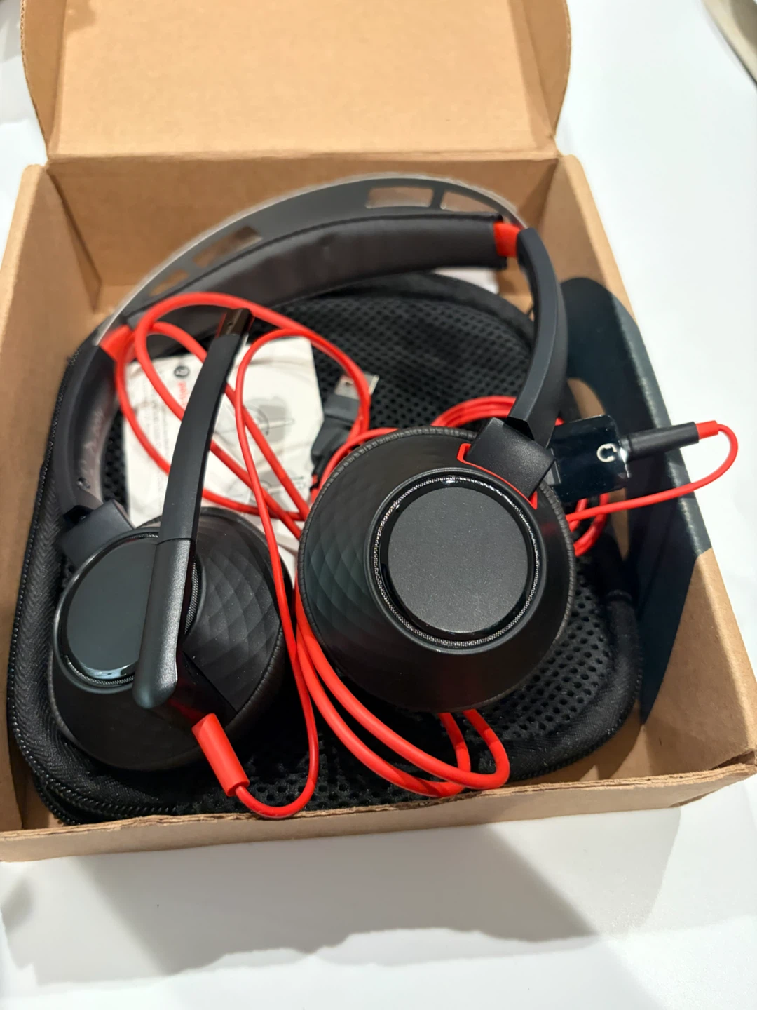 New Poly Blackwire 5220 Stereo USB-C Headset - photo 2