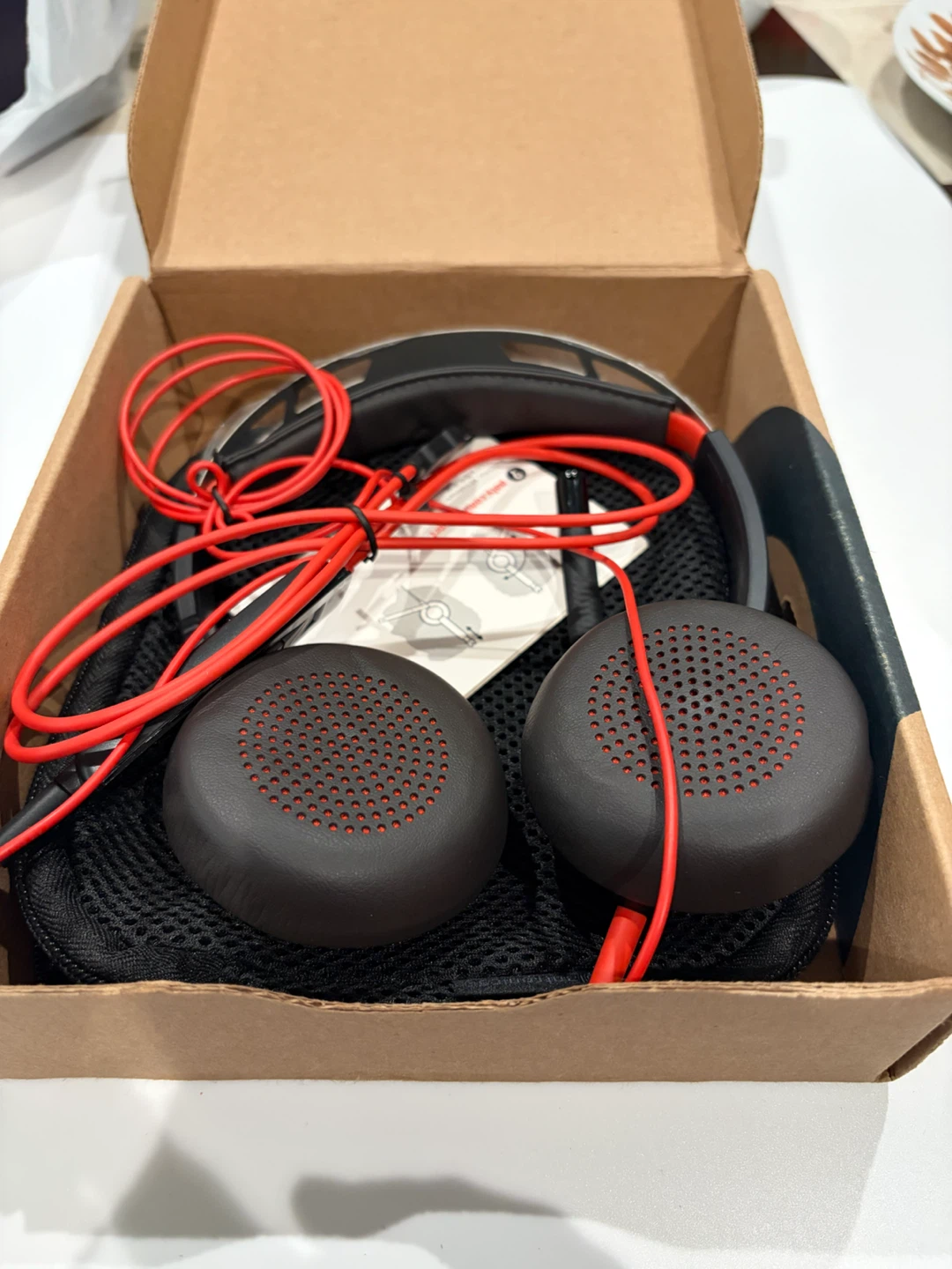 New Poly Blackwire 5220 Stereo USB-C Headset - photo 4