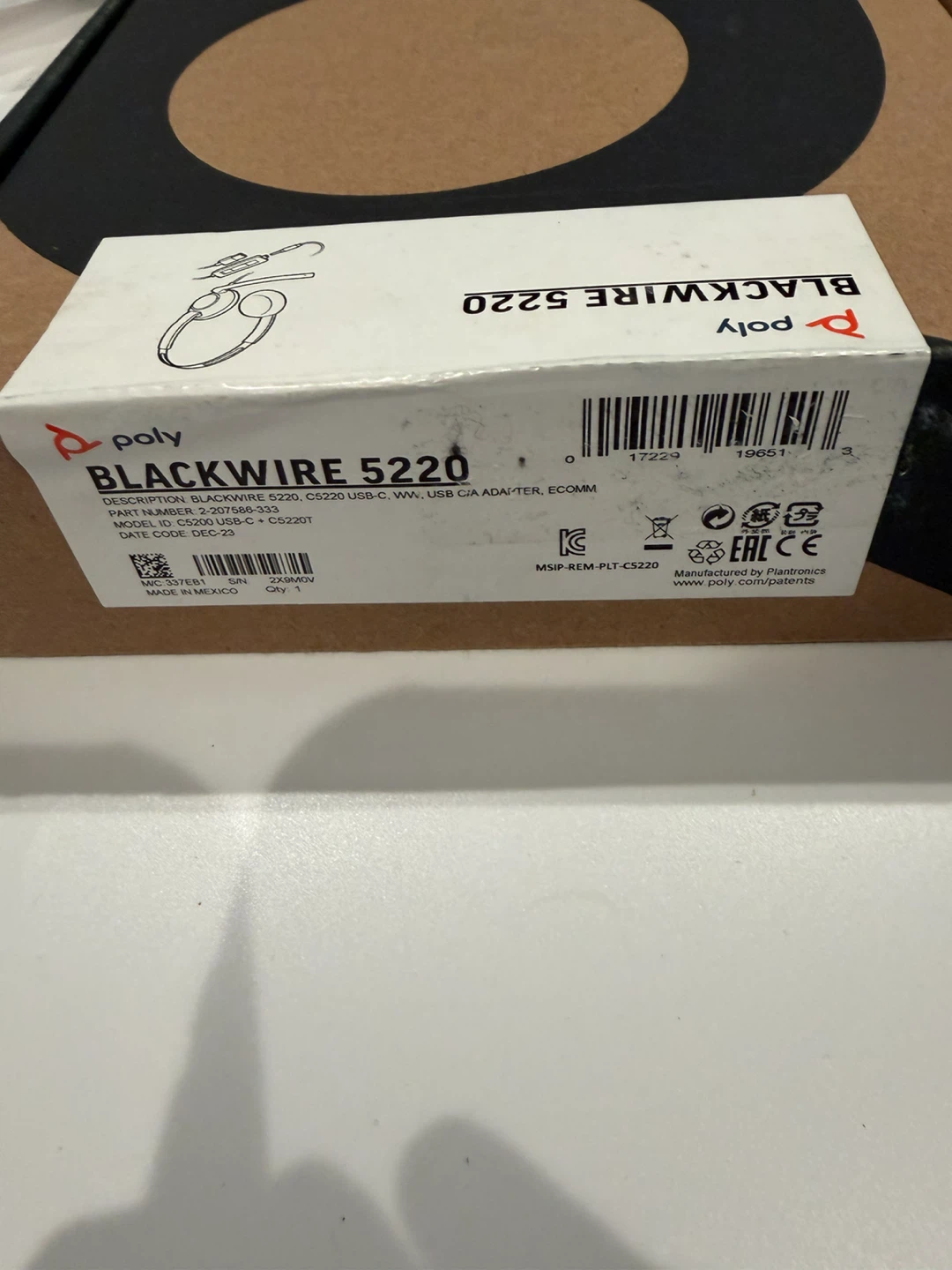 New Poly Blackwire 5220 Stereo USB-C Headset - photo 5