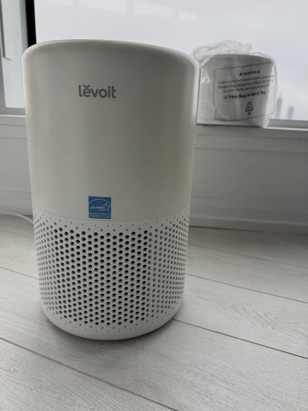 Levoit Core 200S Smart True HEPA Air Purifier - White - photo 4