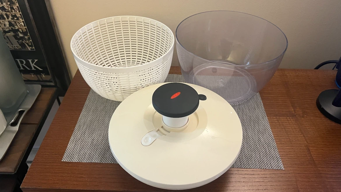 Large OXO Good Grips 6.2 Quart Salad Spinner - photo 4