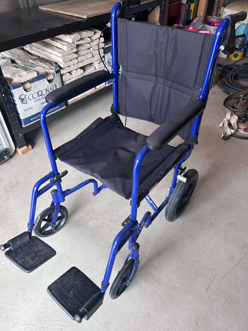 Drive Medical Transport Wheelchair- Excellent Condition - photo 2