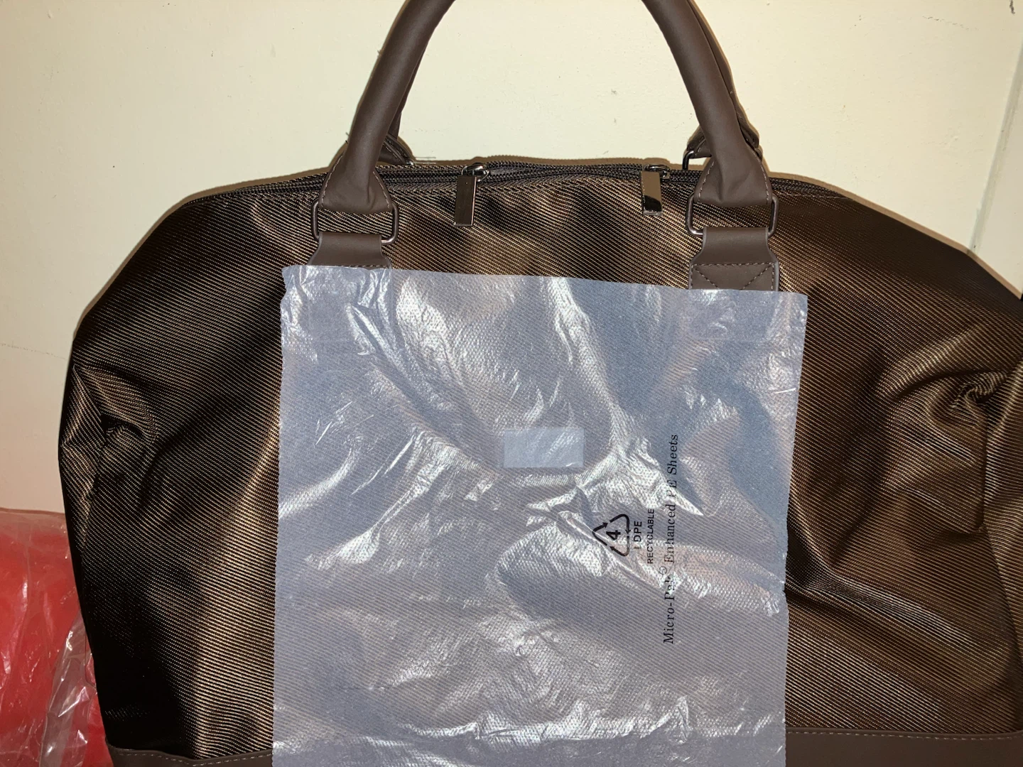 BOSS Hugo Boss Parfum Duffle Bag - photo 2