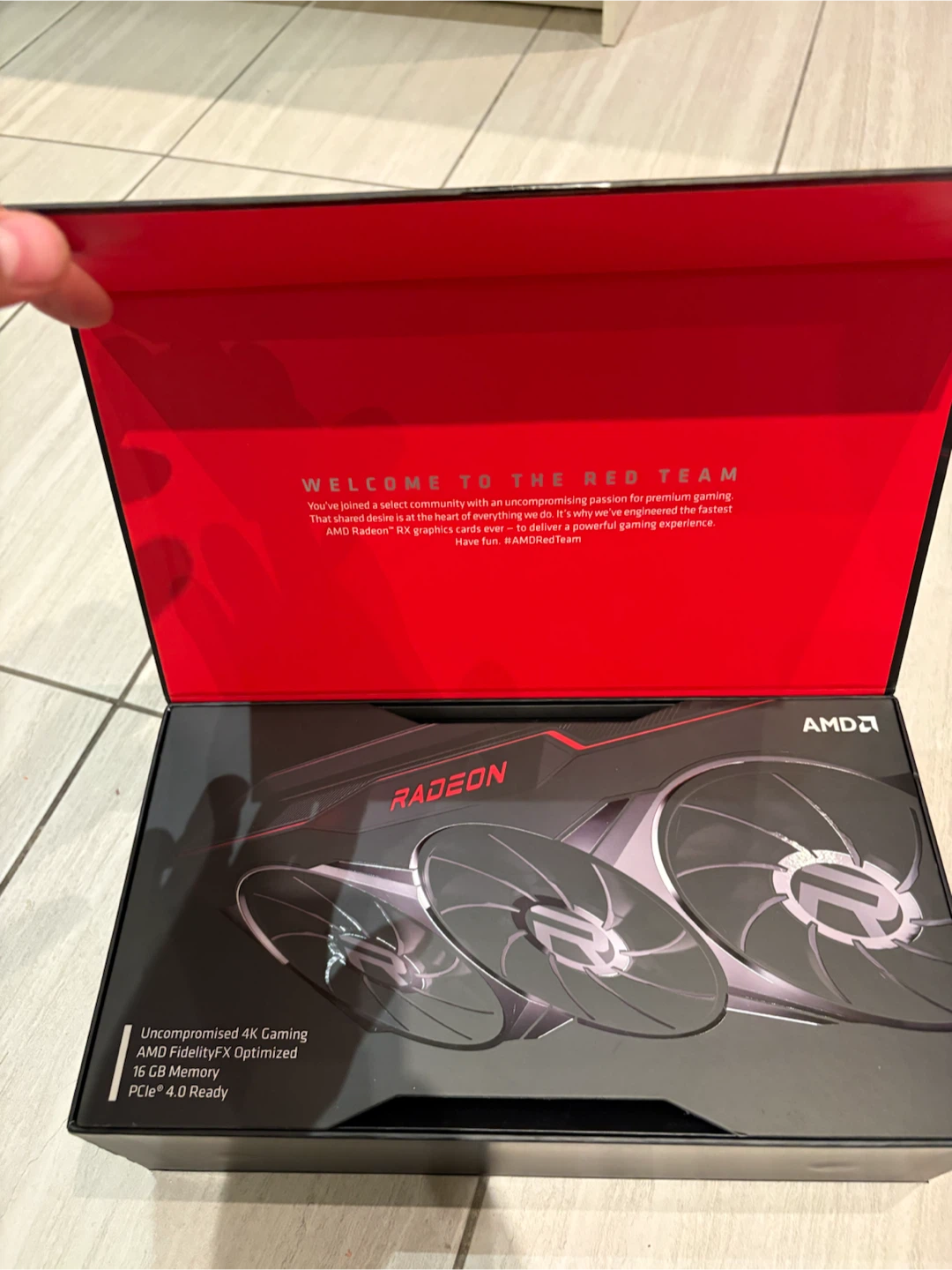 AMD Radeon RX 6800 XT Reference Model RED Edition - photo 2