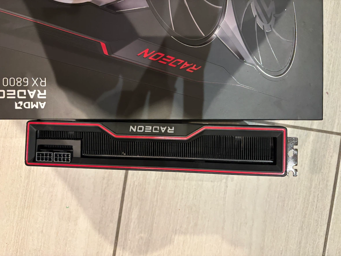 AMD Radeon RX 6800 XT Reference Model RED Edition - photo 3