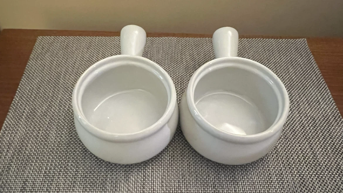 White Ceramic French Onion Soup/Chili Bowls