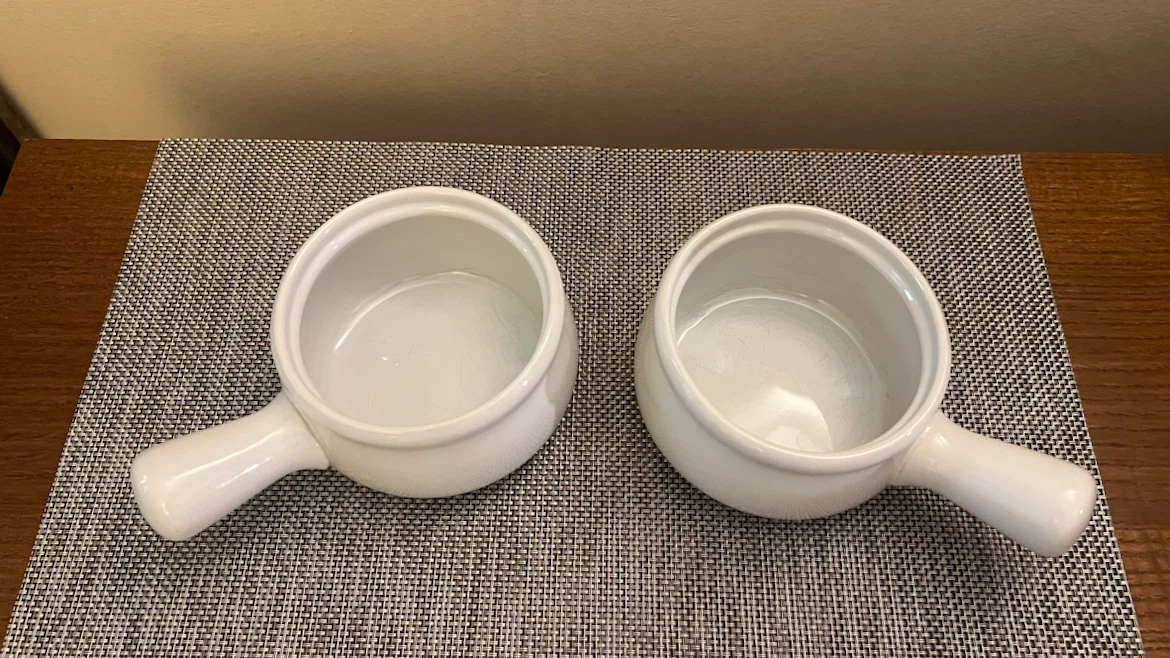 White Ceramic French Onion Soup/Chili Bowls - photo 3