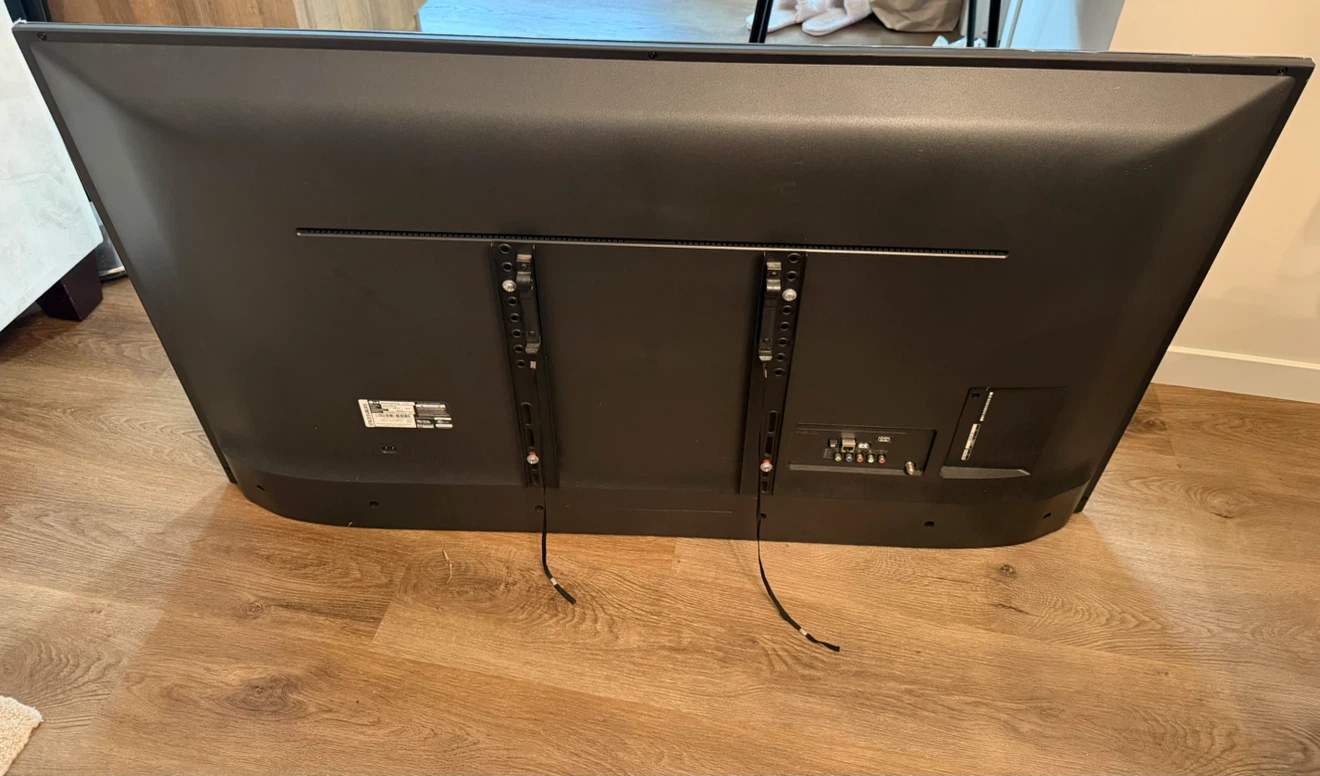 LG 55 Inch Smart TV - photo 2