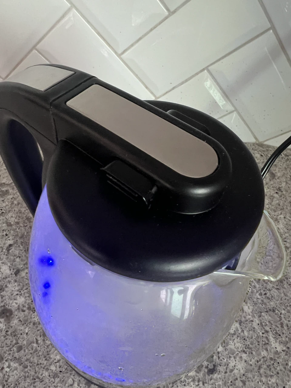 Glass 1L electric kettle – Hamilton Beach - photo 4