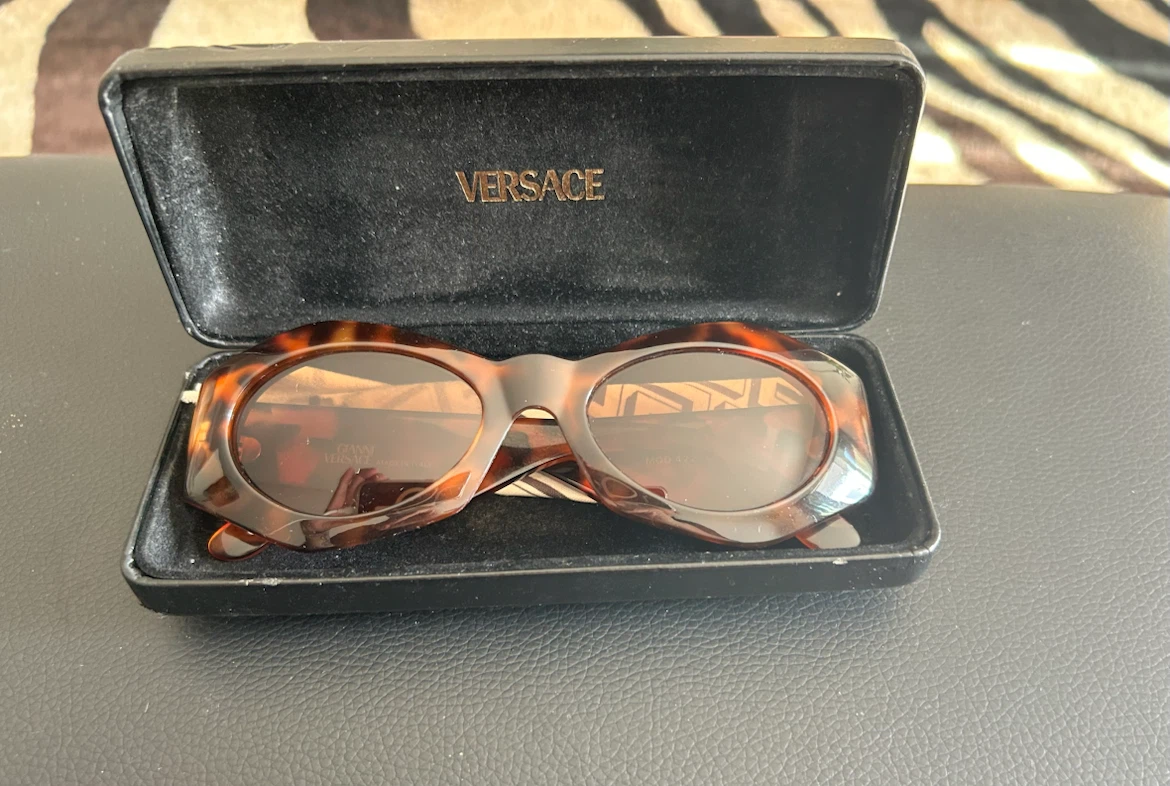 Versace vintage sunnies sunglasses tortoise gorgeous !
