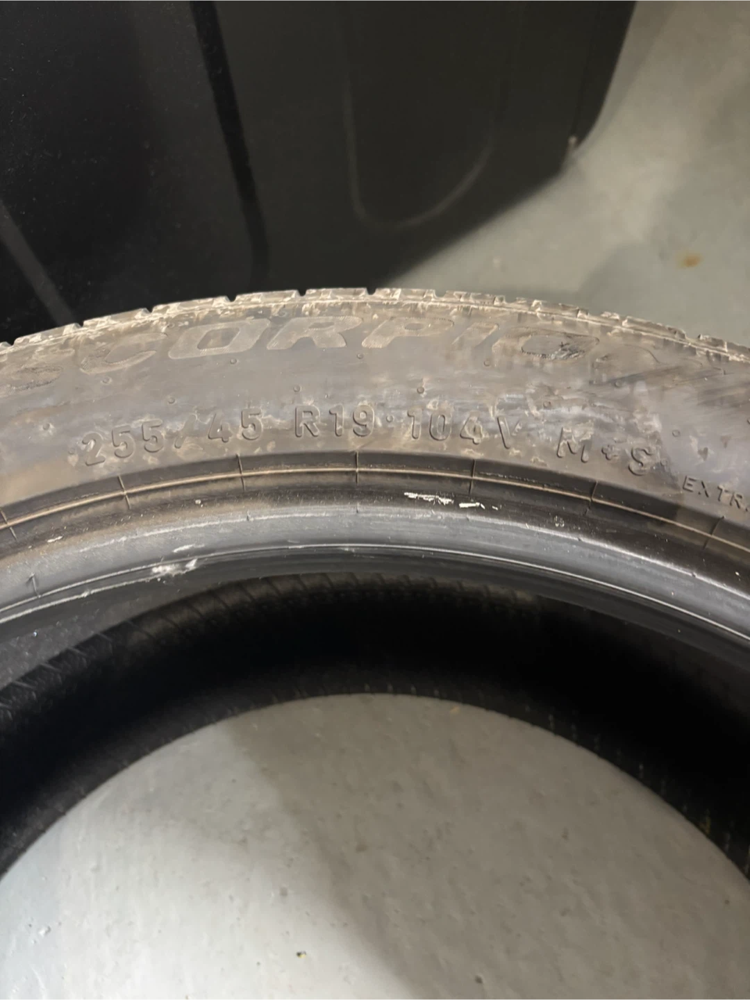 PIRELLI 255/45 R19 Tire TESLA MODEL Y - photo 2