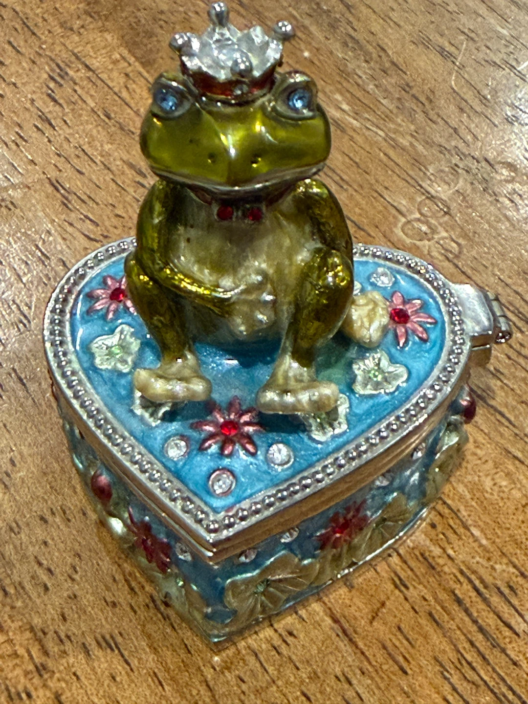 Enamel Frog Prince Heart Trinket Box - photo 3