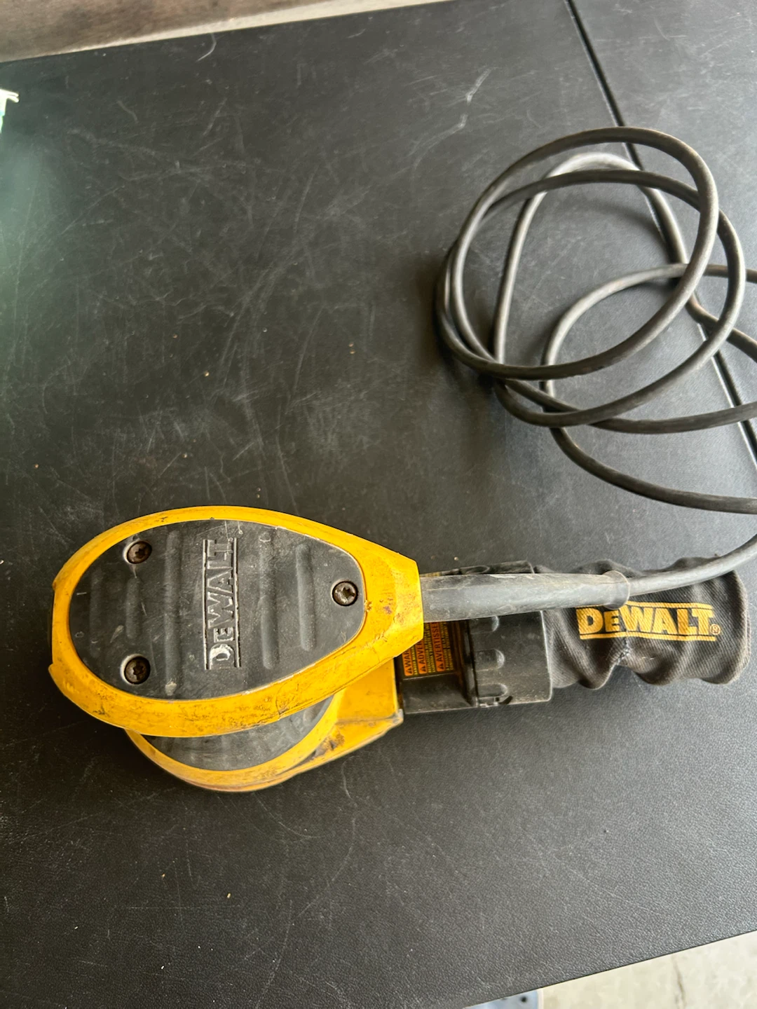 Dewalt random orbit sander - photo 2