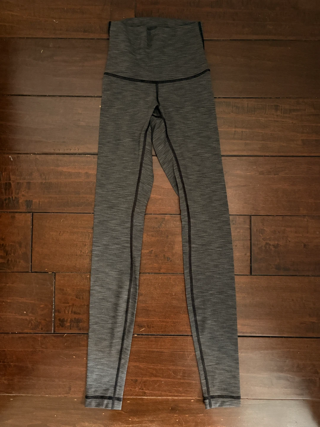 8 size 4 Lululemon Leggings - photo 4