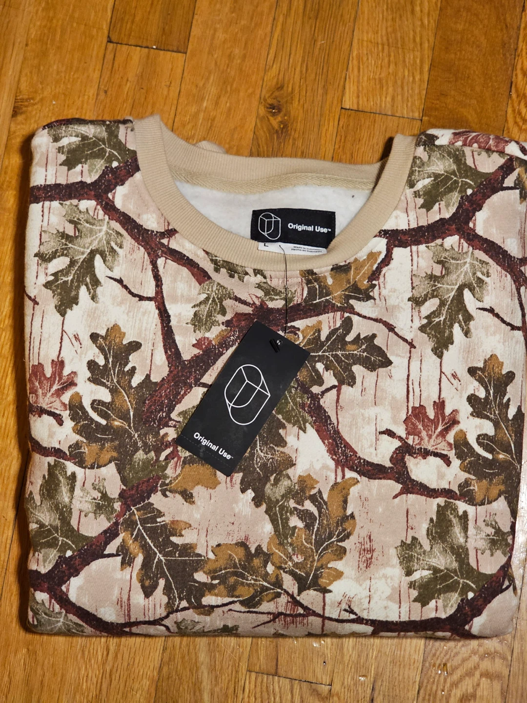 Original Use Camo Leaf Sweatshirt(Price Negotiable) - photo 2