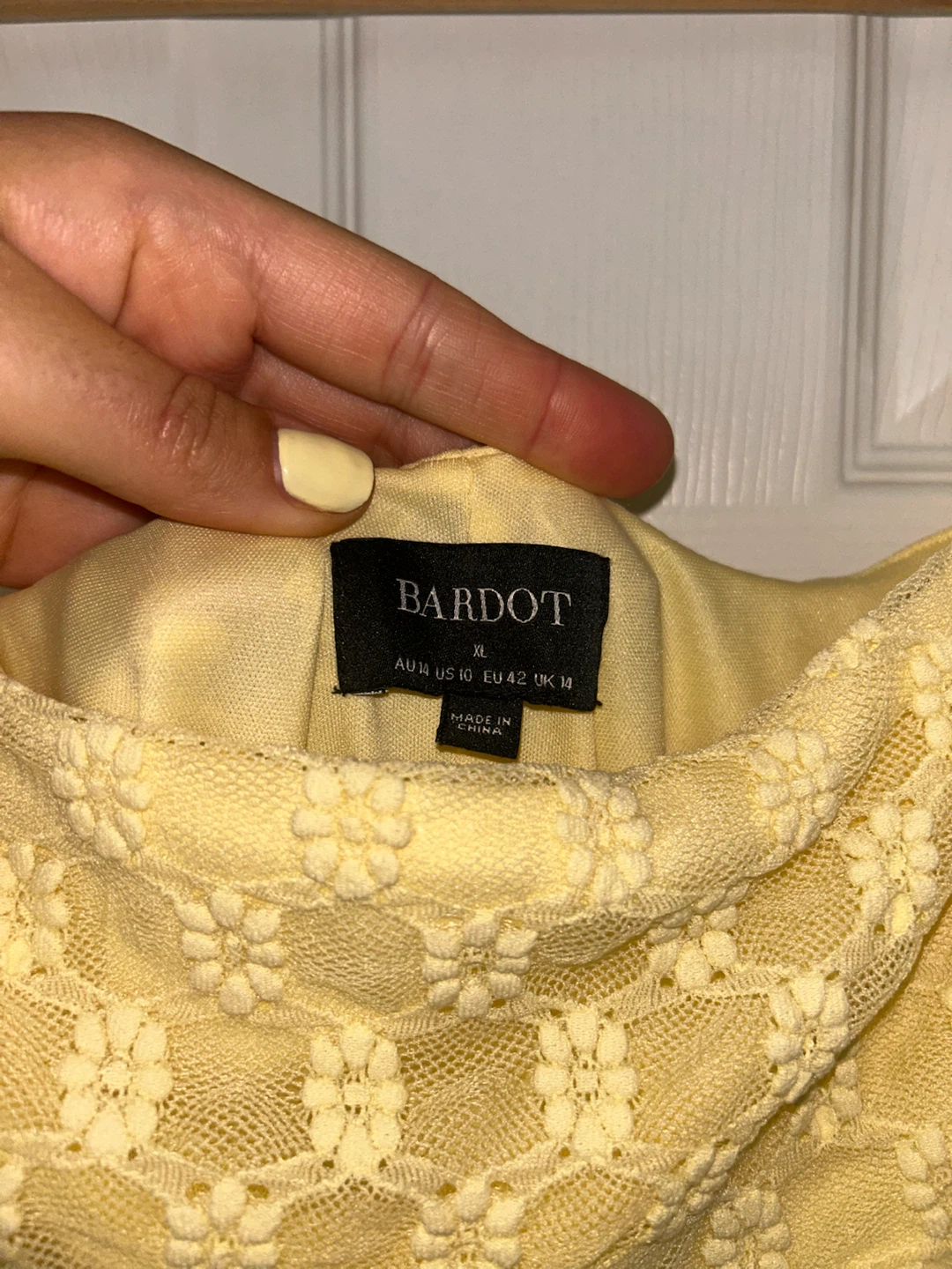 Bardot Yellow Lace Maxi Dress - photo 3