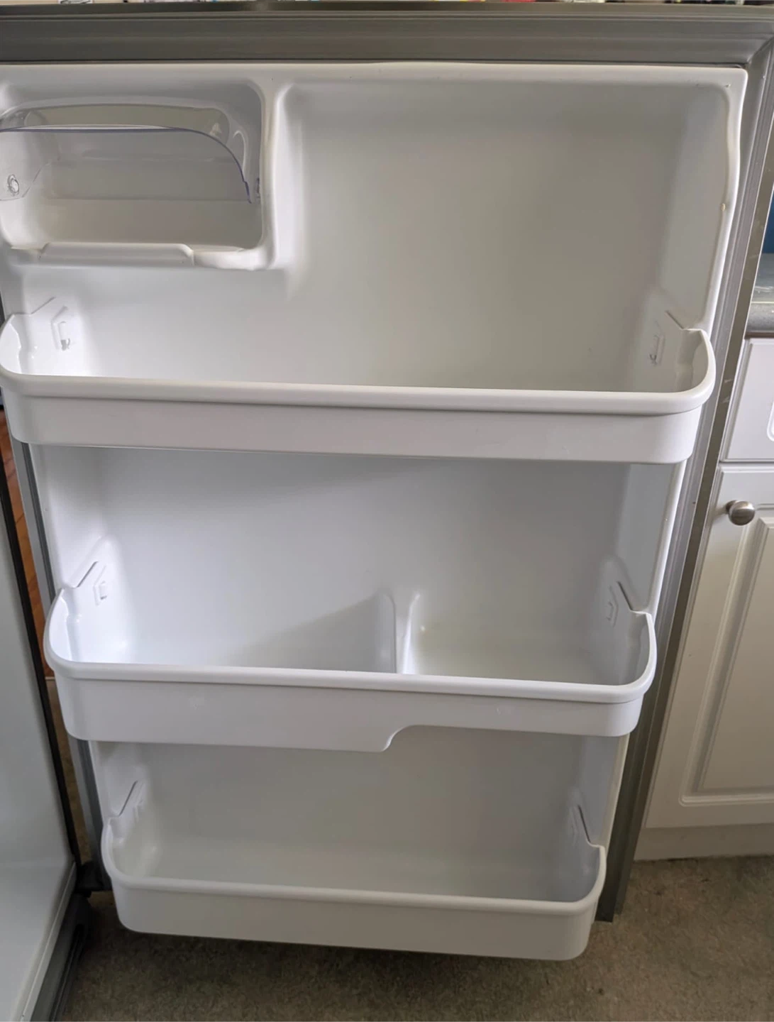 Frigidaire Gallery Stainless Steel Refrigerator - photo 5