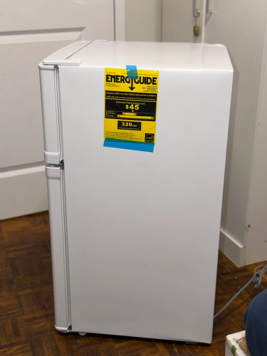 Danby Compact Refrigerator good for room. - photo 3