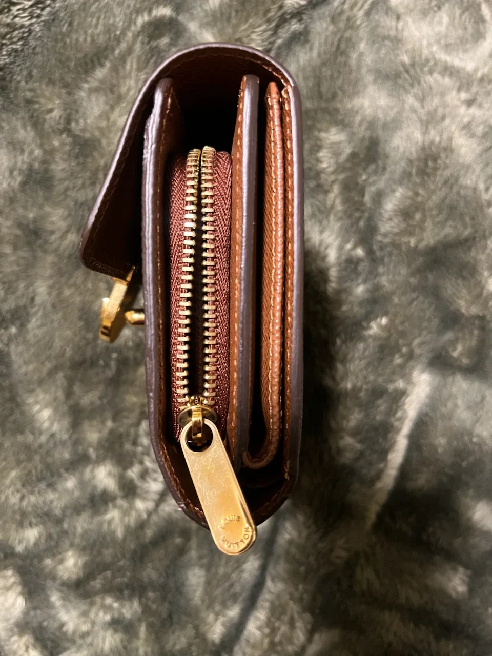 Louis Vuitton wallet - photo 3