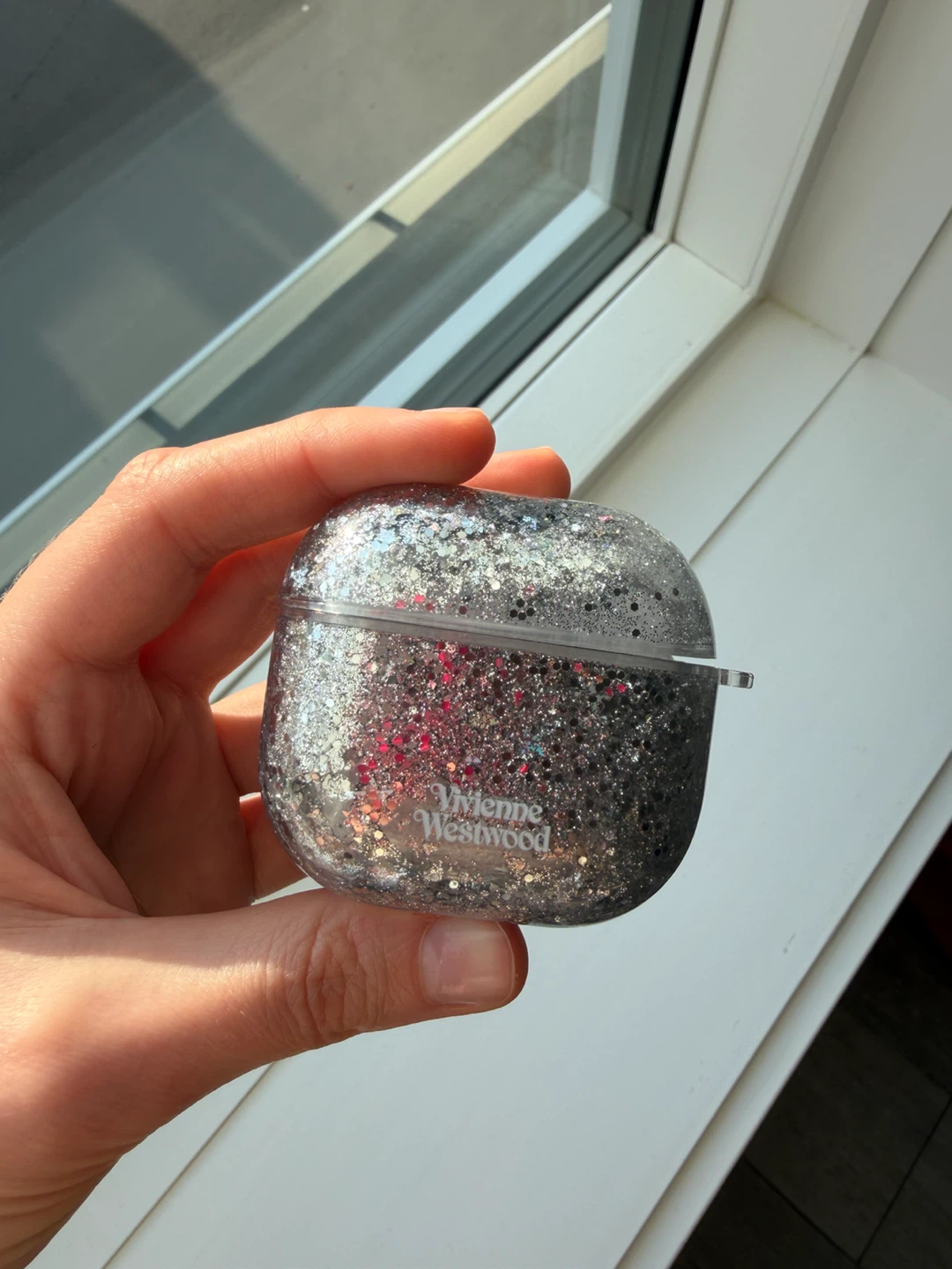 Vivienne Westwood Glitter AirPods 4 Case - photo 2