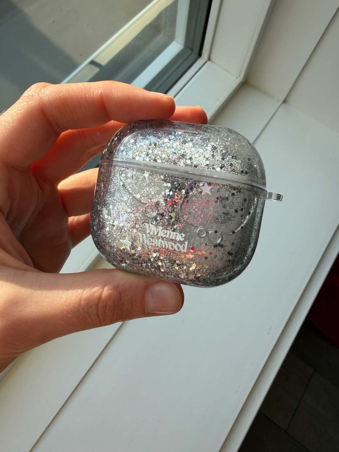 Vivienne Westwood Glitter AirPods 4 Case - photo 4