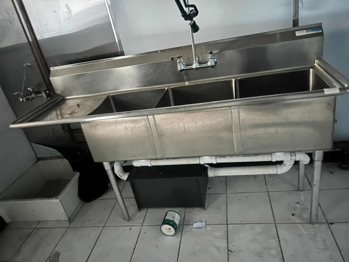 3- Compartment Stainless Steel Commercial Sink - photo 2
