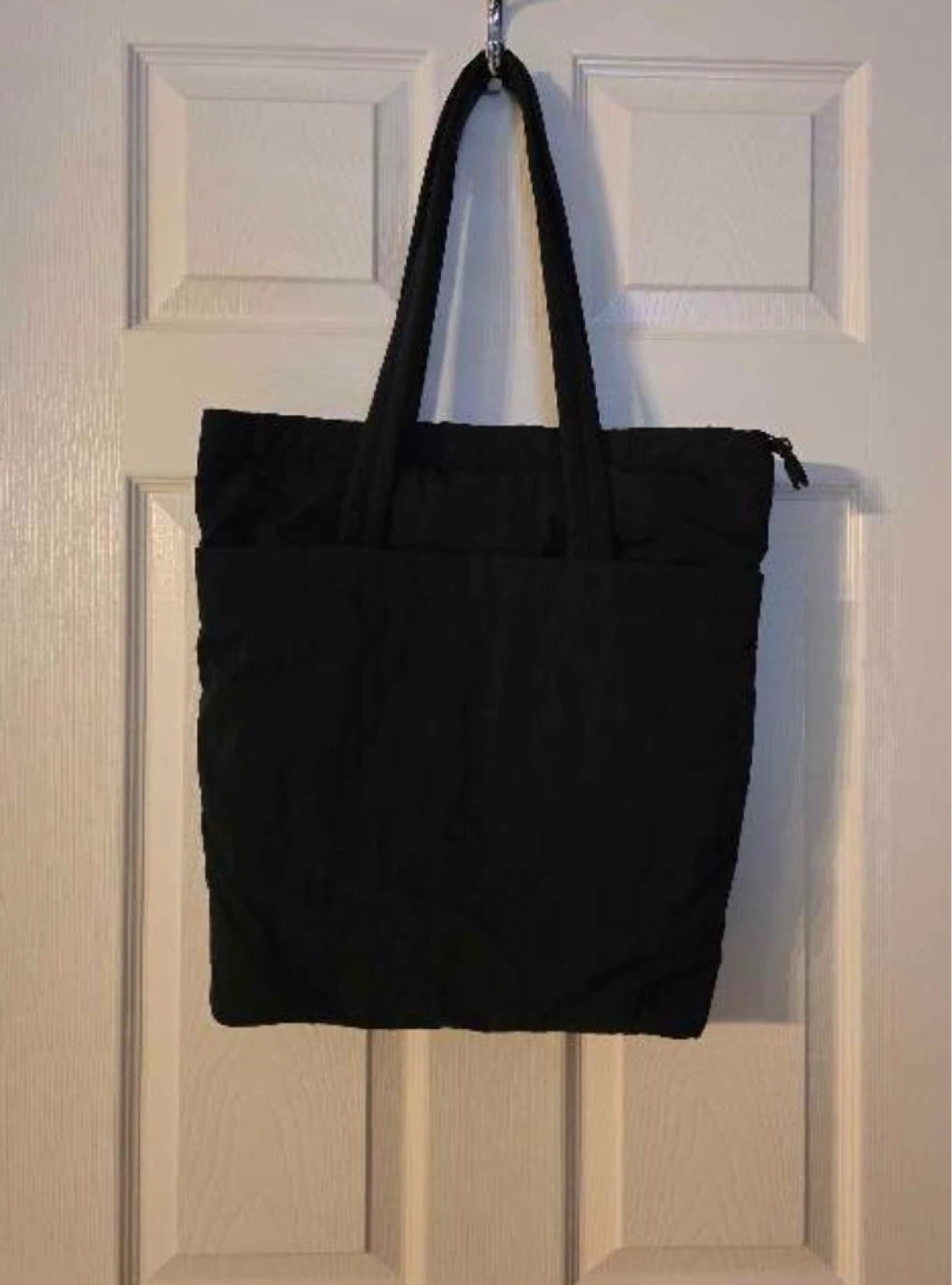 Black tote bag