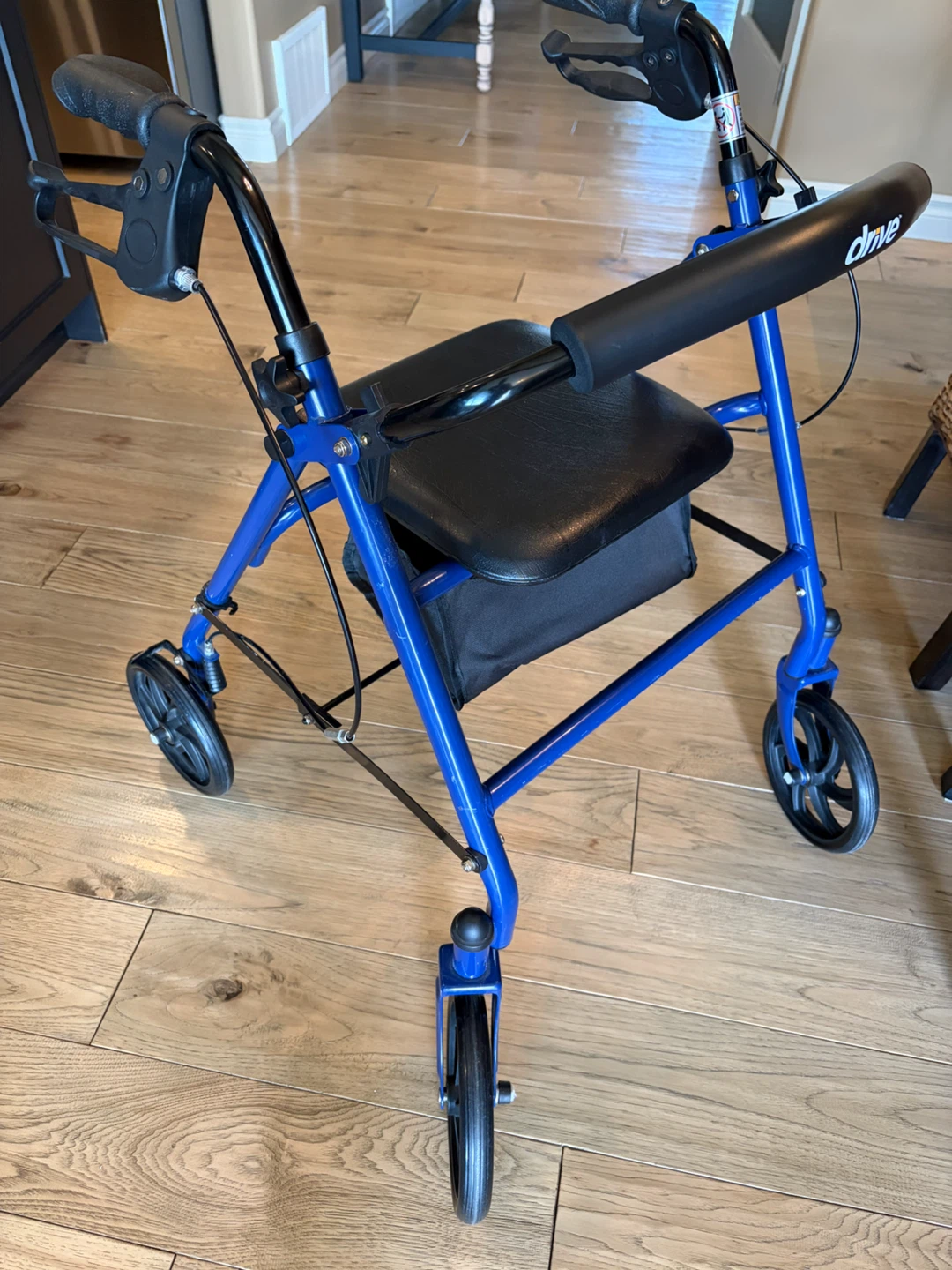 BARGAIN! Drive Blue Rollator Walker with Seat and Bag - photo 2