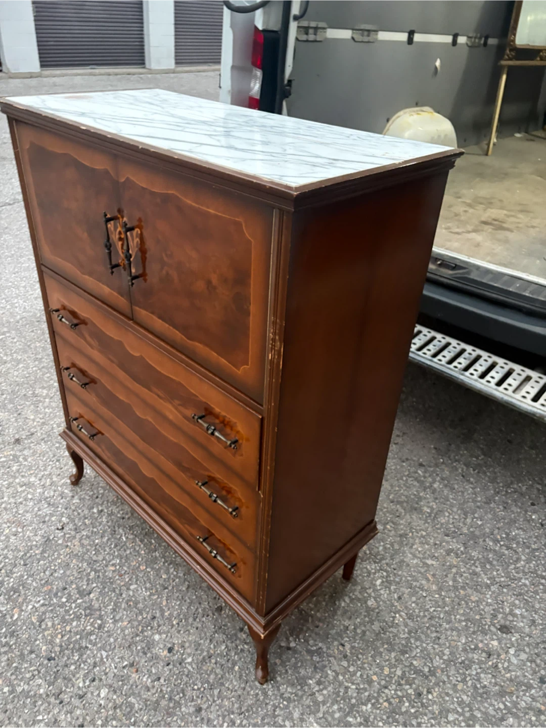 Free delivery antique Vintage Dresser with Marble Top - photo 2