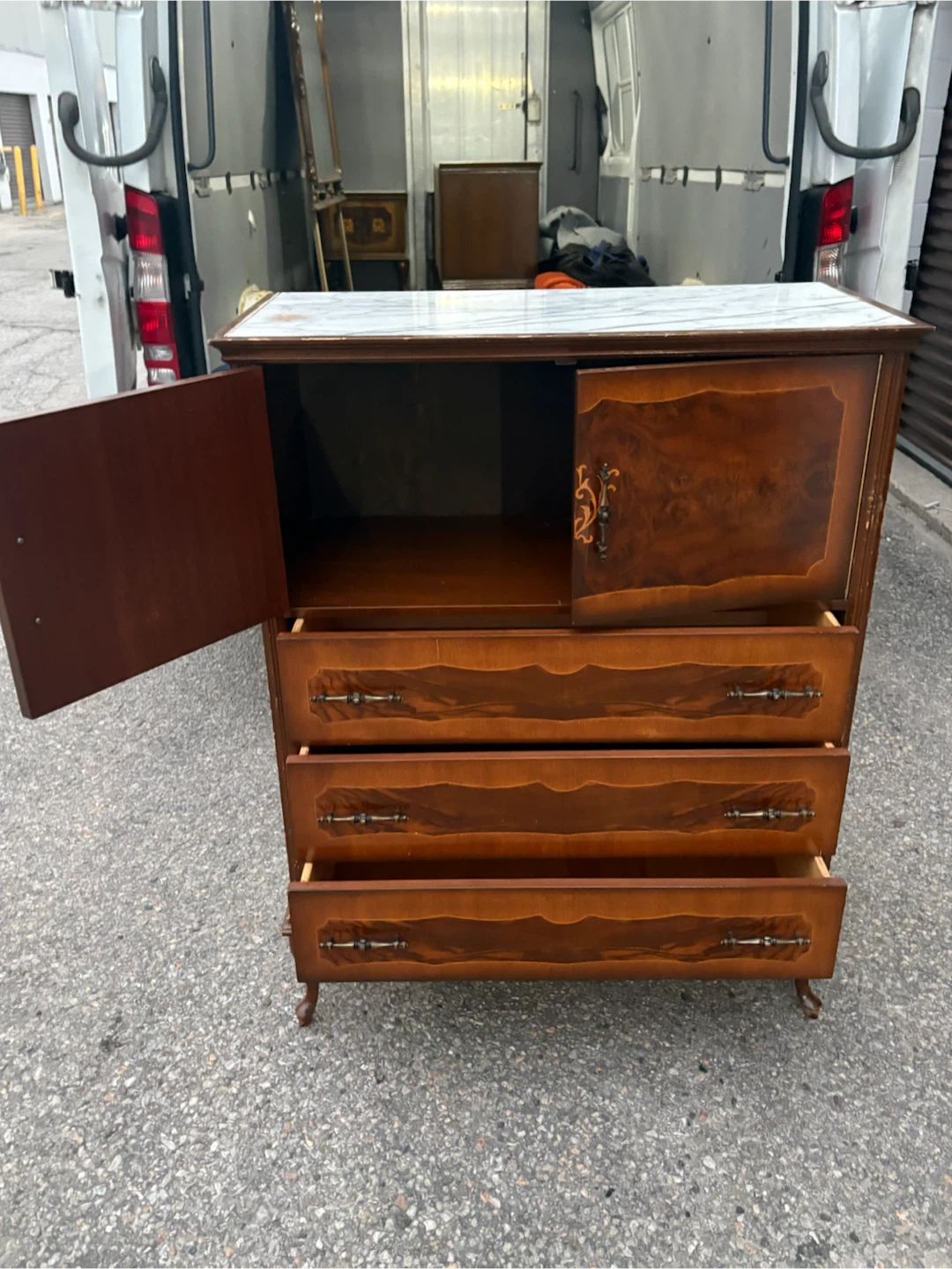 Free delivery antique Vintage Dresser with Marble Top - photo 5
