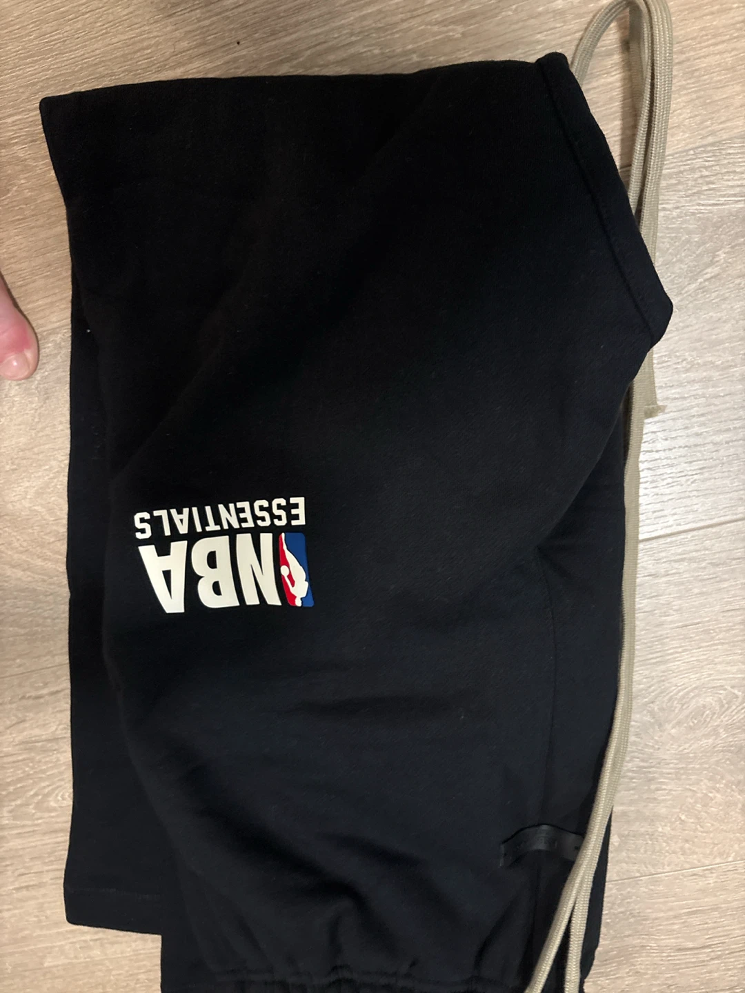 NBA essentials pants size small - photo 3