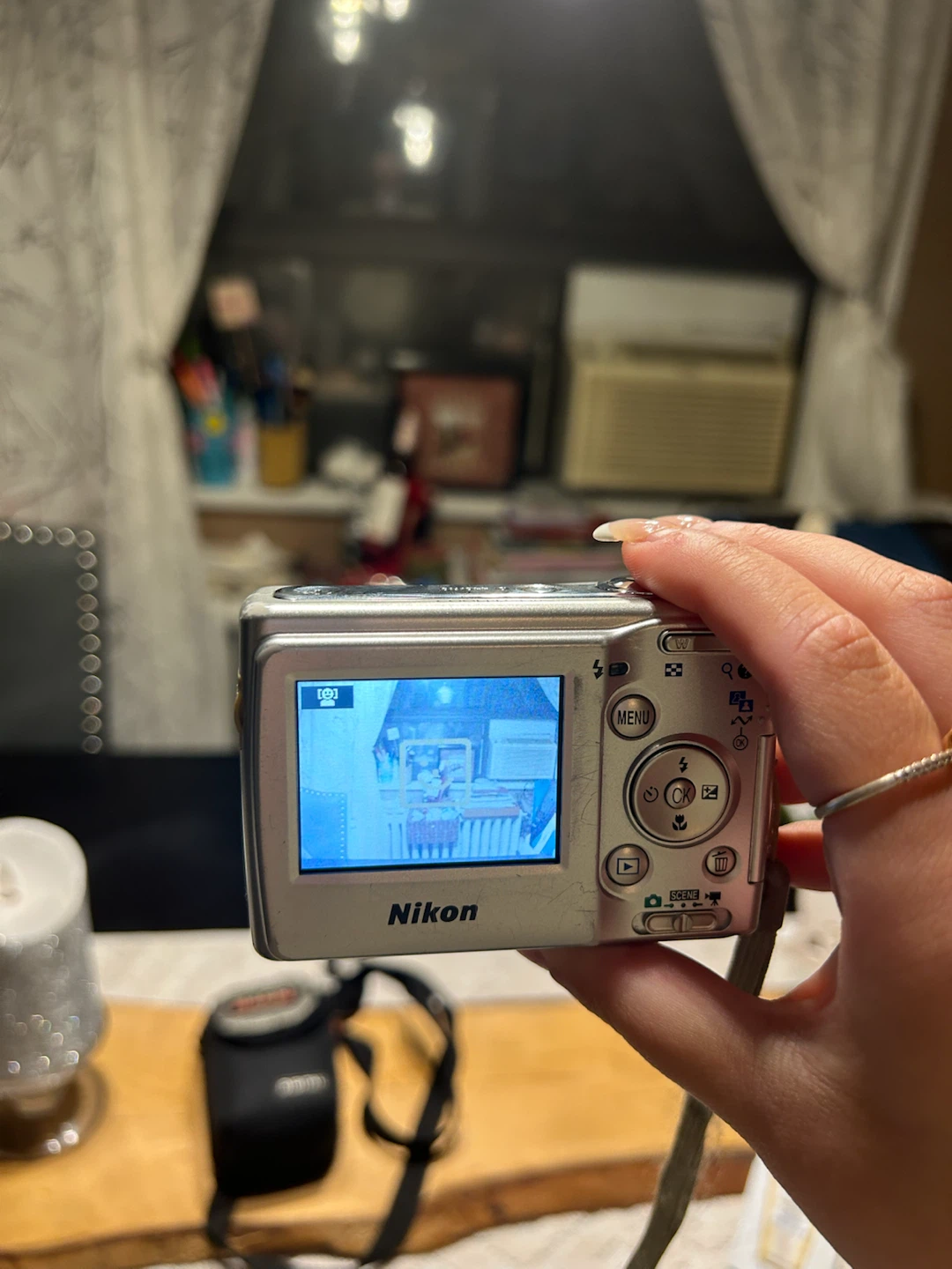 Nikon COOLPIX 5.0 Megapixel Digital Camera - photo 3
