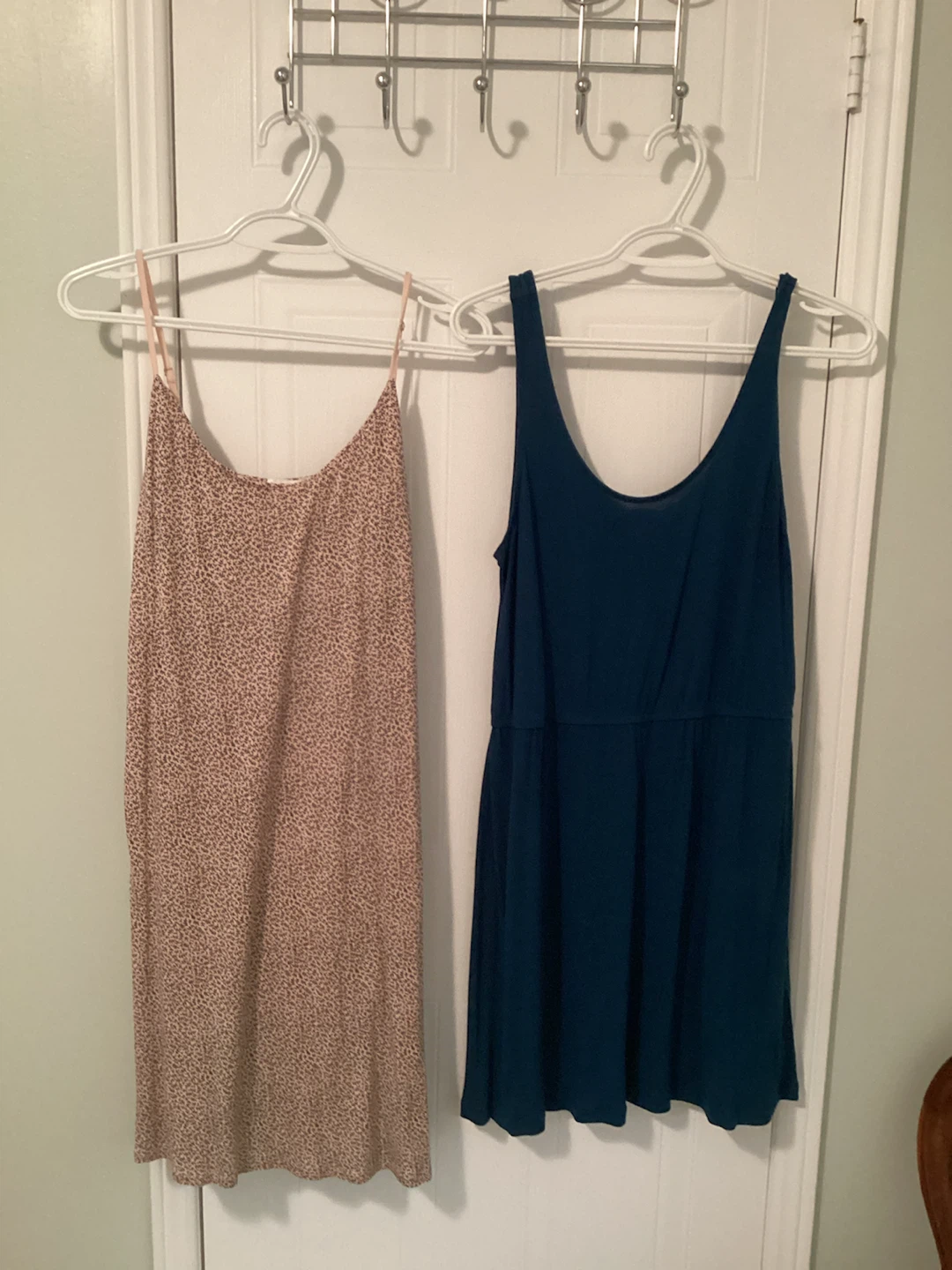 3 LIKE NEW H&M DRESSES ALL FOR $10 (SEE LISTING)