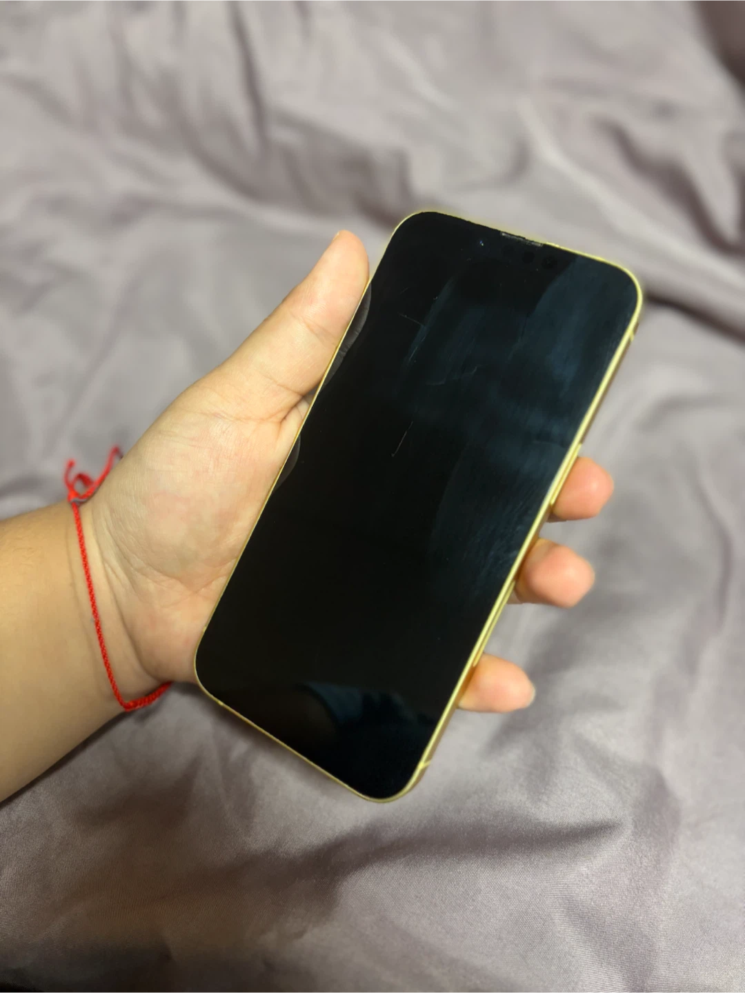 Apple iPhone 14 - Yellow - photo 3