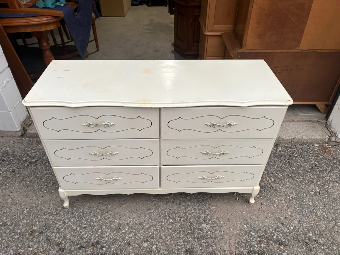 Free delivery used Cream French Provincial 6-Drawer Dresser - photo 2