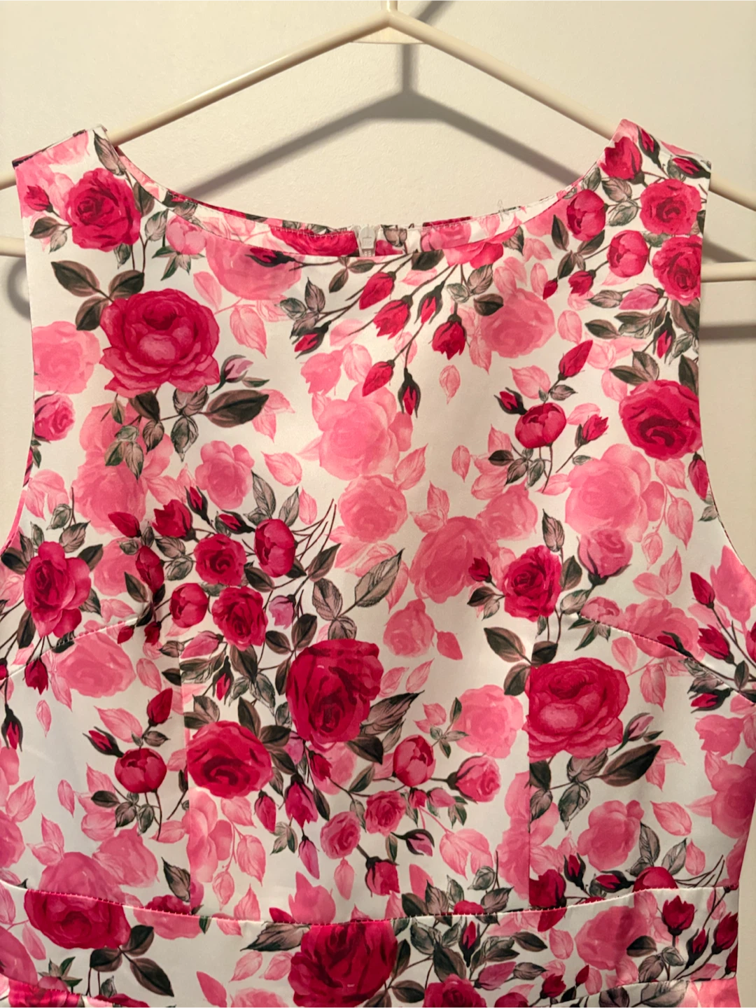 New Floral Sleeveless Dress - photo 3