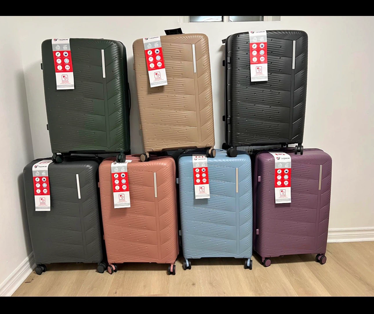Hard Shell Luggage Set - 3 Sizes - photo 2