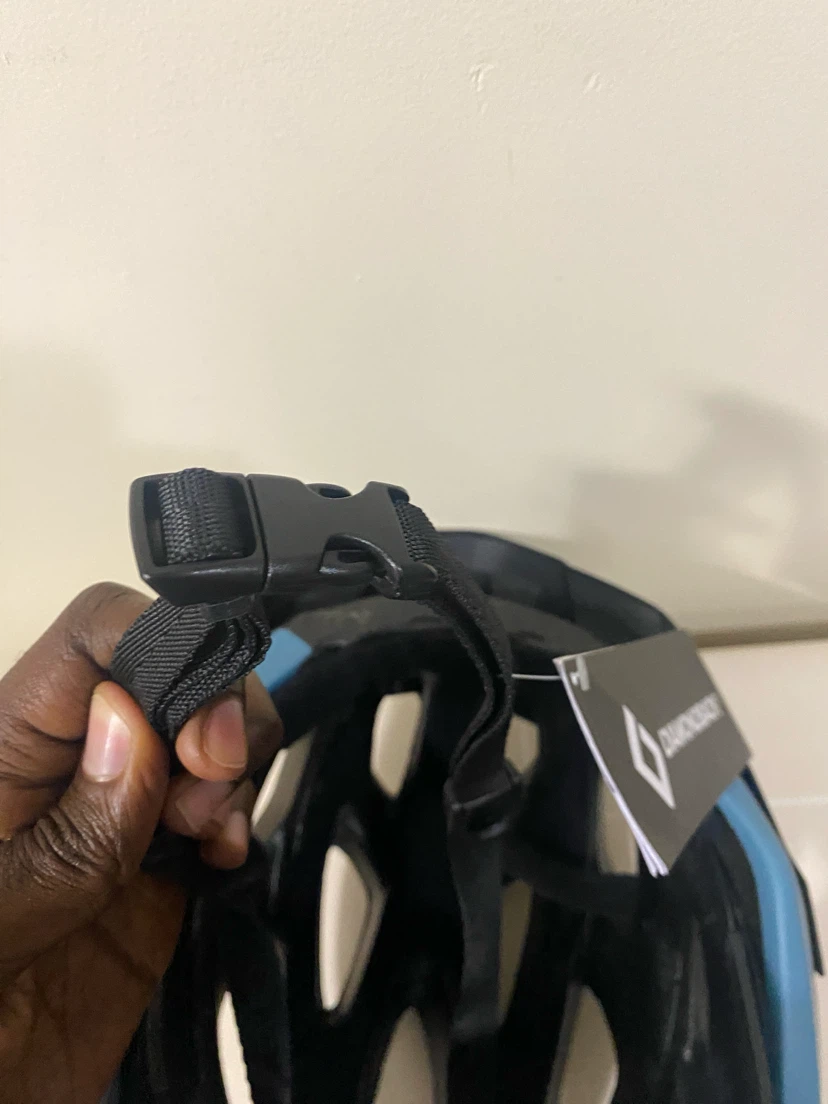 Diamondback Ridge Mountain Bike Helmet - Good Condition - photo 4
