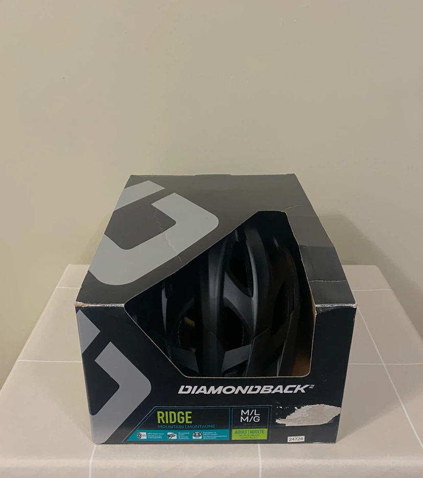 Diamondback Ridge Mountain Bike Helmet - Good Condition - photo 5
