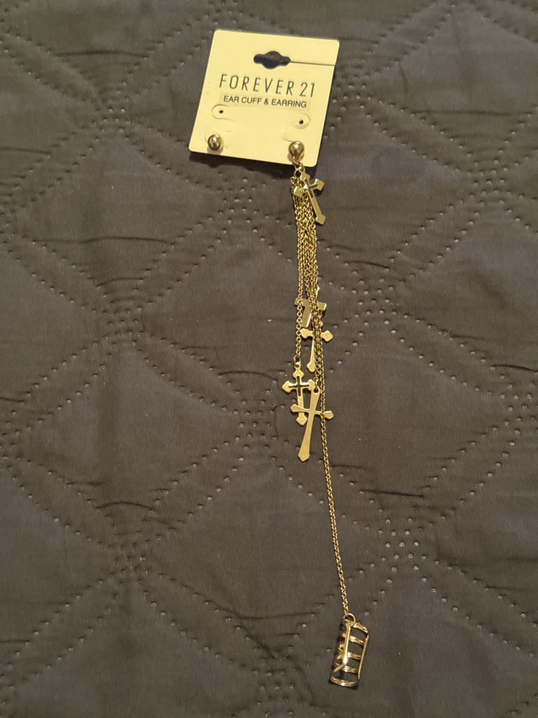 Forever 21 Ear Cuff & Earring Set