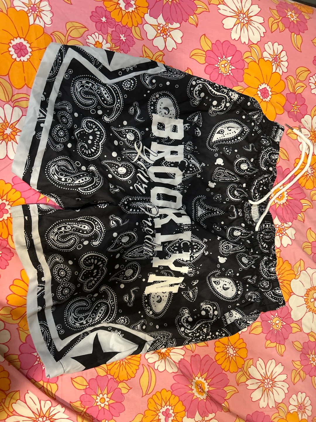 Brooklyn Shorts - Black Paisley