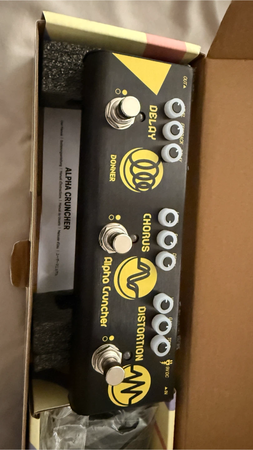 Donner Alpha Cruncher Effect Pedal