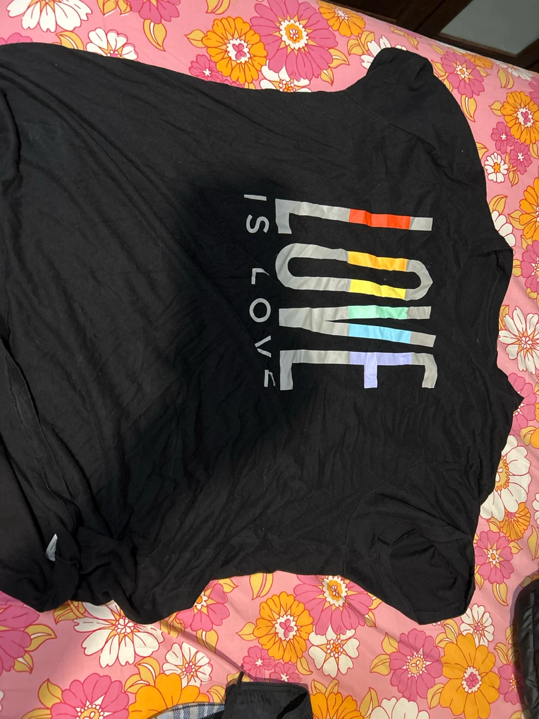 Roots Black LOVE is LOVE T-Shirt